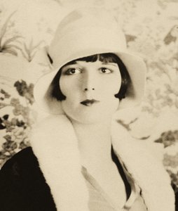 Portret van Louise Brooks (1906 – 1985)